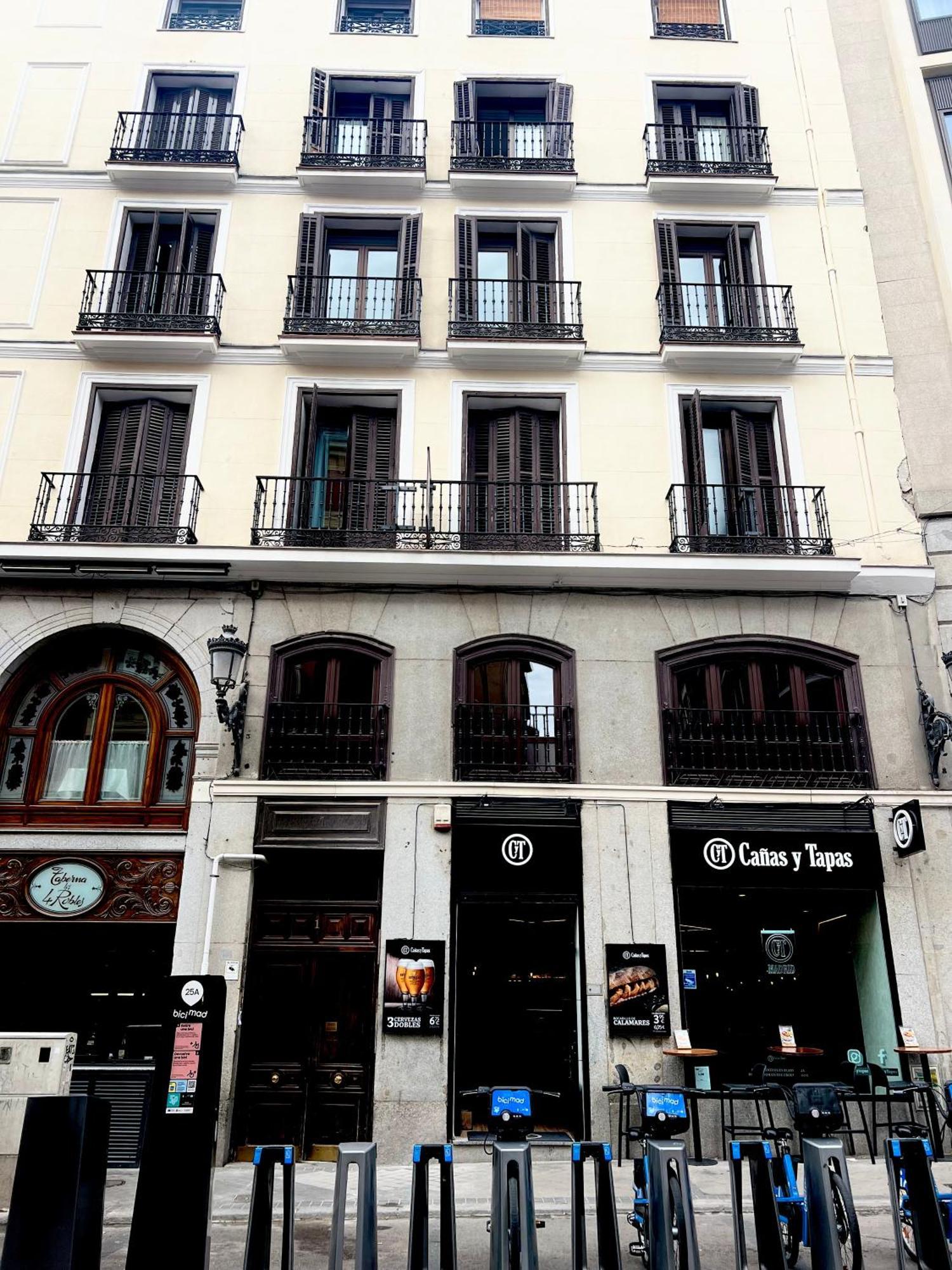 Albergue Miguel Angel Μαδρίτη Εξωτερικό φωτογραφία